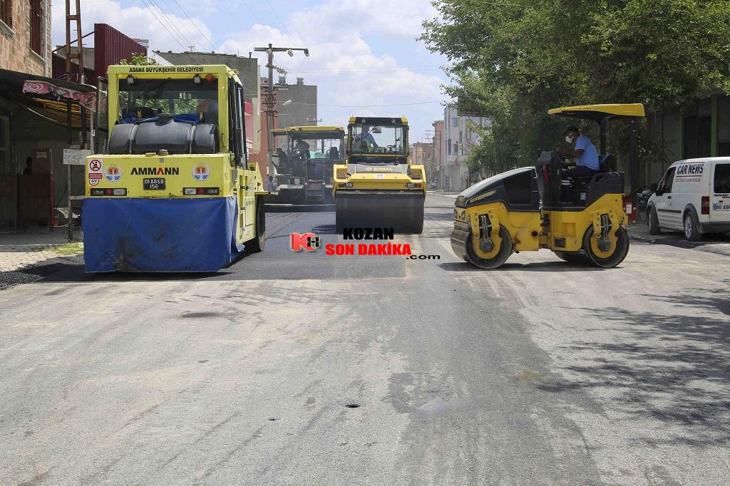 İmamoğlu'nda asfalt çalışmaları evam ediyor