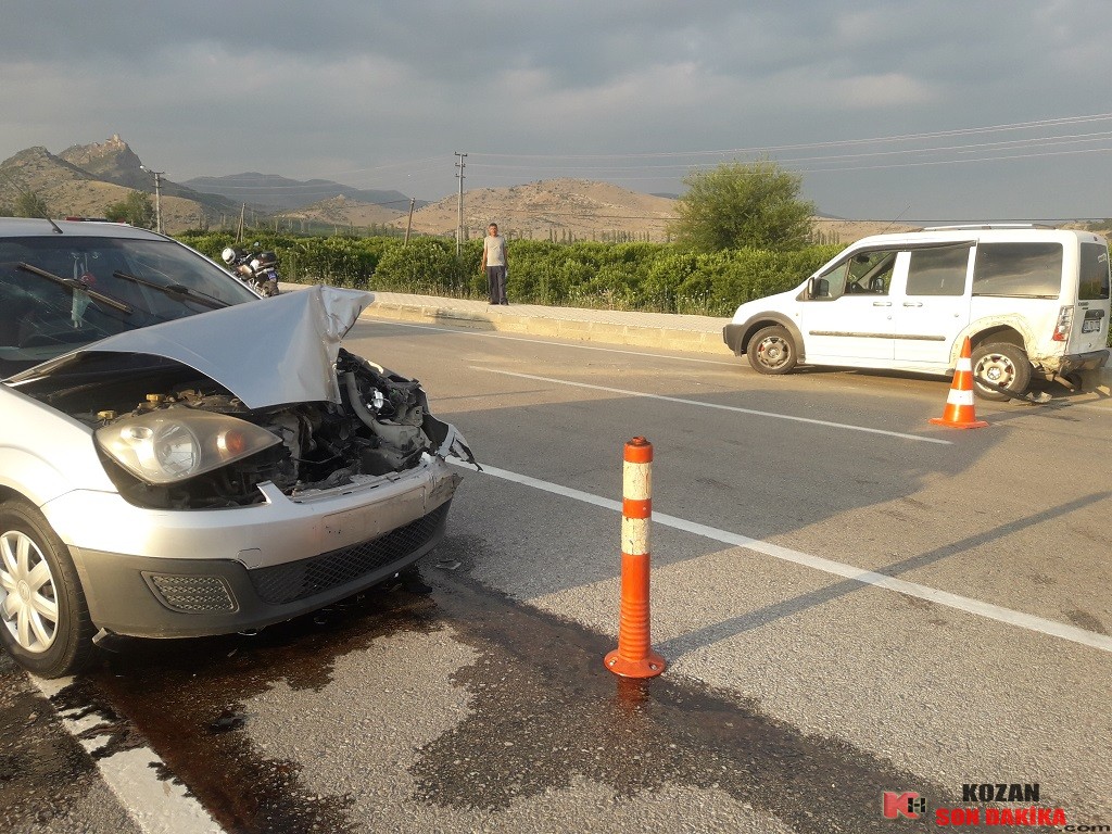 Kozan-Adana yolu trafik kazqası 1 yaralı