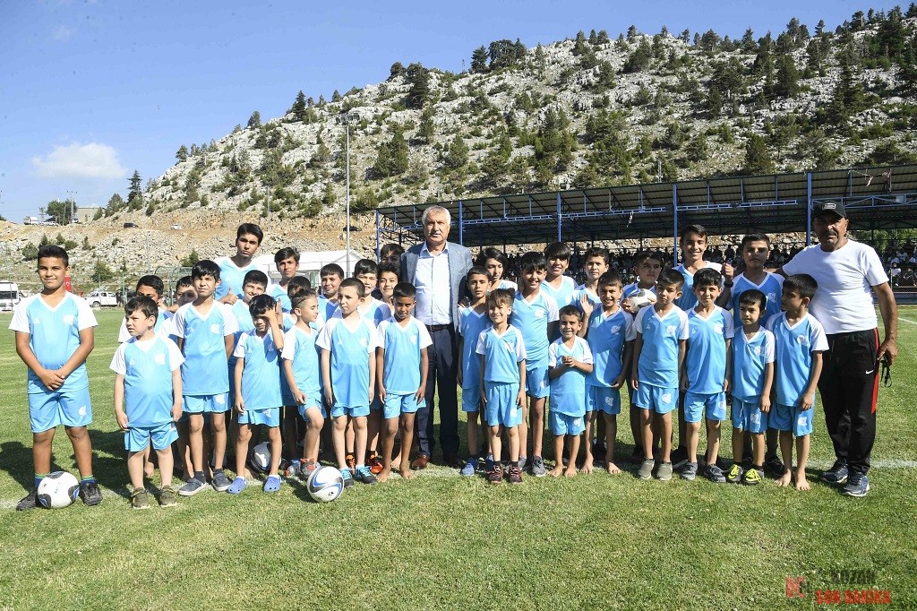 Geleneksel Kızıldağ Yaylası Köyler Arası Futbol Turnuvası