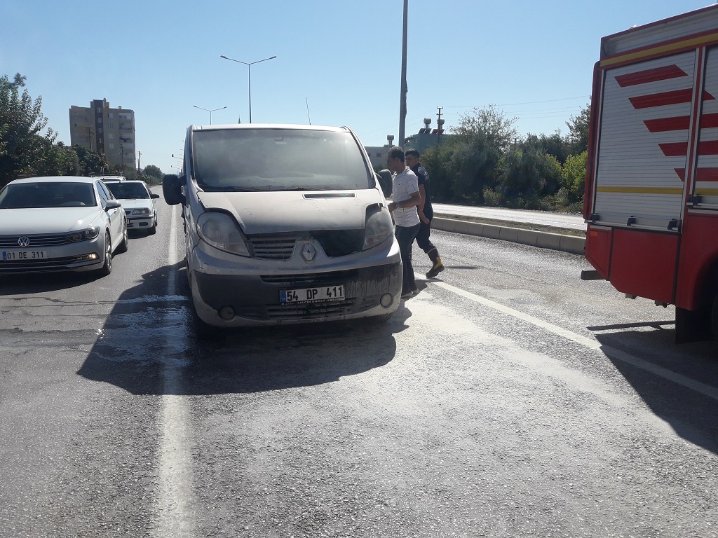 kozanda araç yangını