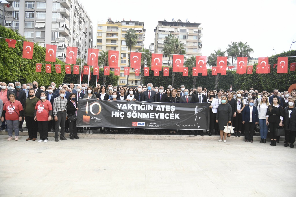 Adana’da 10 Kasım hüznü ve saygısı yaşandı