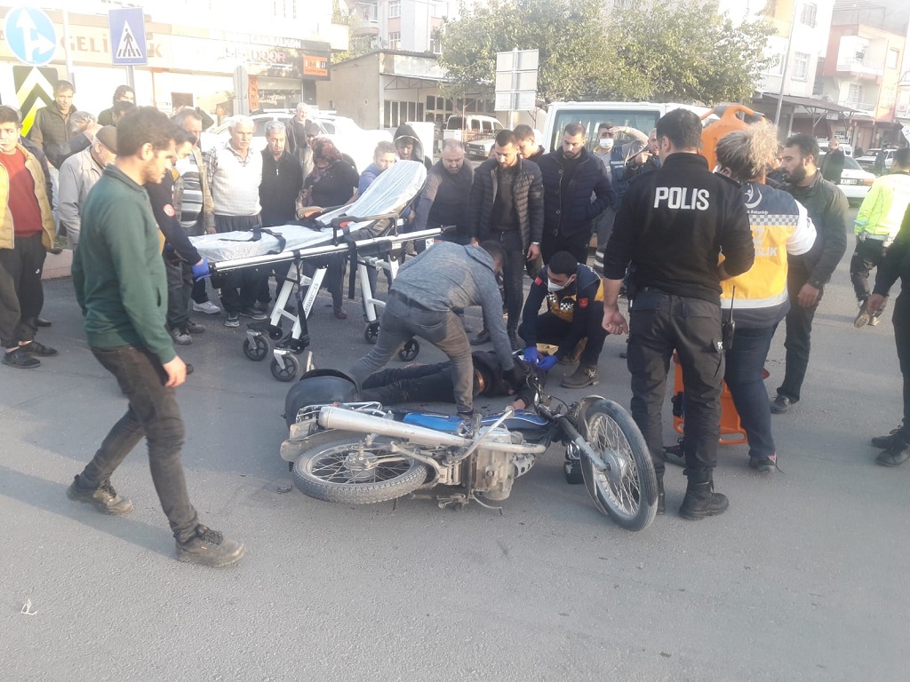 Kozan’da meydana gelen trafik kazasında 1 motosiklet sürücüsü yaralandı