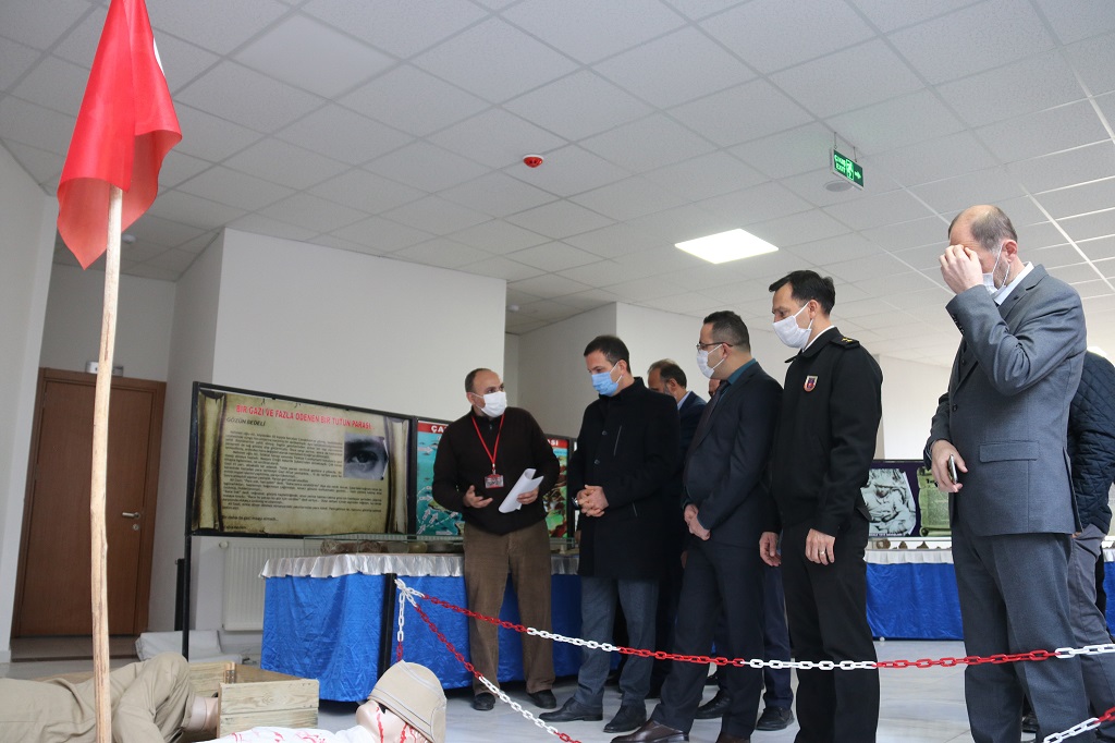 Çanakkale Gezici Müzesi Kozan’da açıldı