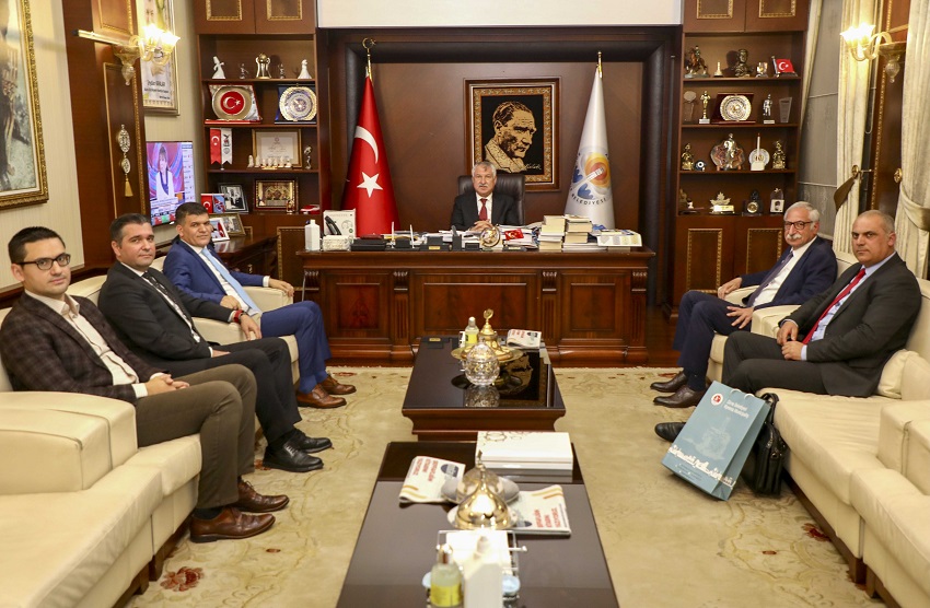 Adana ve Girne arasında kardeş şehir protokolü yenilendi