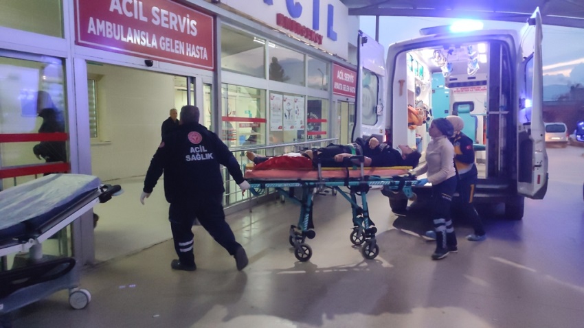 Kozan’da Trafik Kazasında 1’i Ağır 2 Kişi Yaralandı