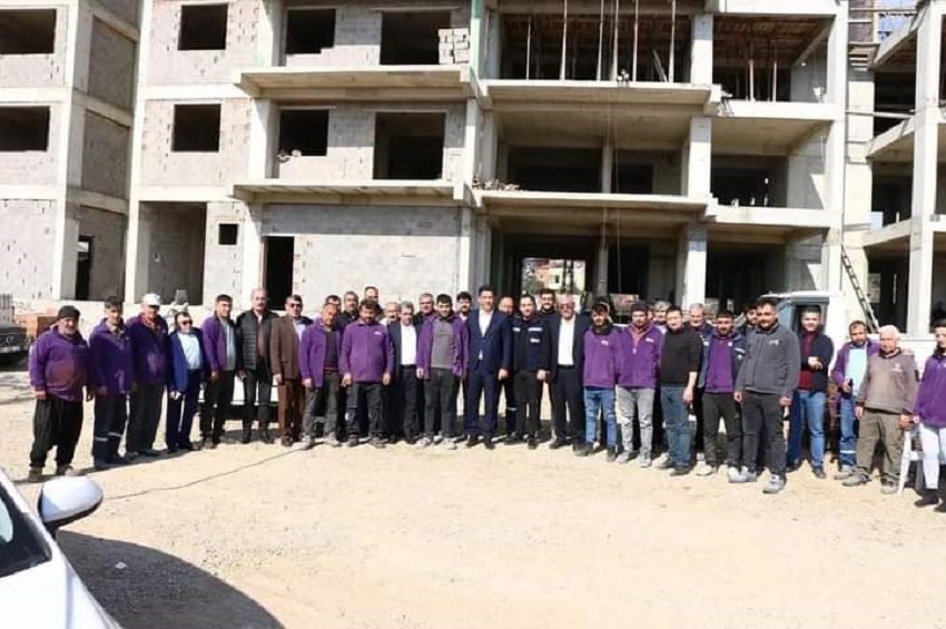 Cumhur İttifakı Kozan Belediye Başkan Adayı Mustafa Atlı, EVA İnşaat Ailesi İle Bir Araya Geldi