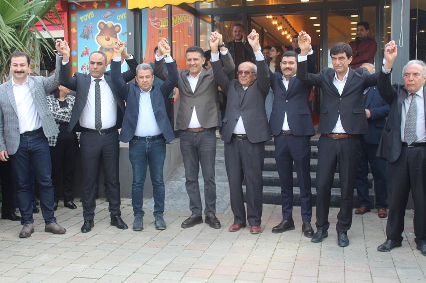 MHP Kozan İlçe Teşkilatı Kahvaltıda Bir Araya Geldi