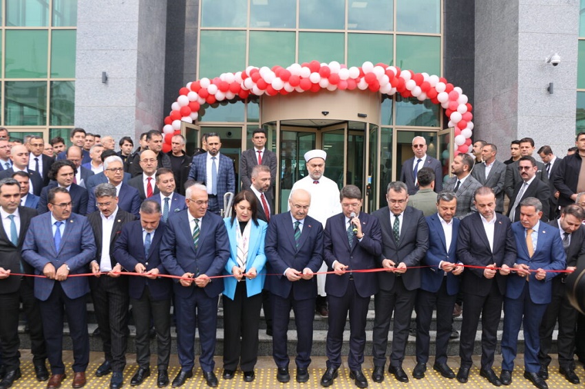 Kozan’a Yeni Adliye Binası Açıldı
