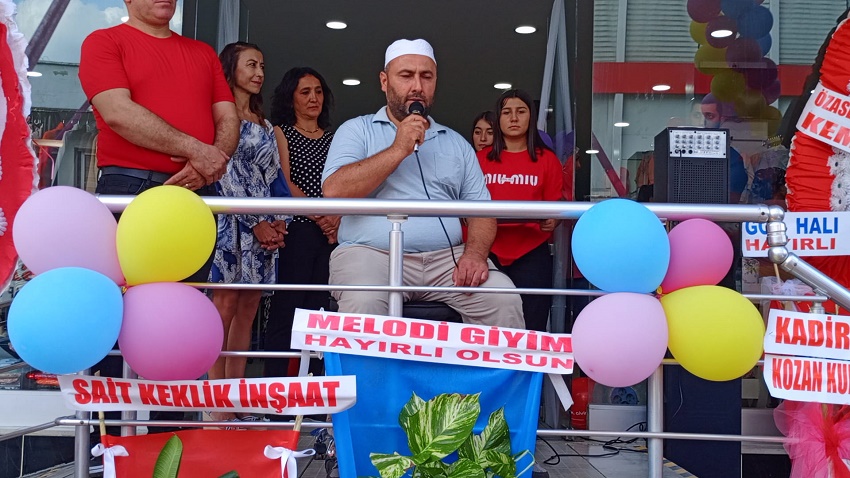 Masal giyim Kozanda Yeni Yerinde  Görkemli Bir Törenle Açıldı