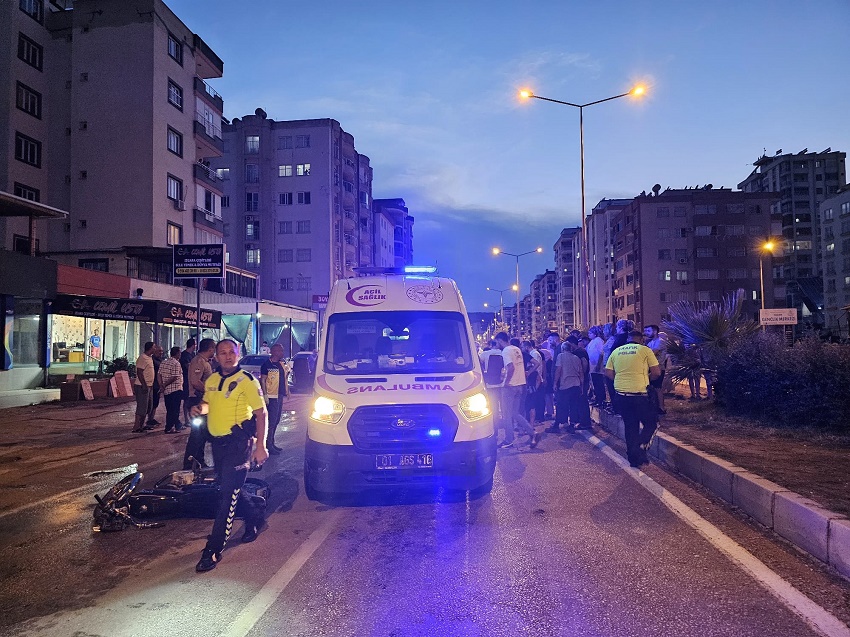 Kozan’da Trafik Kazasında 3 Kişi Yaralandı