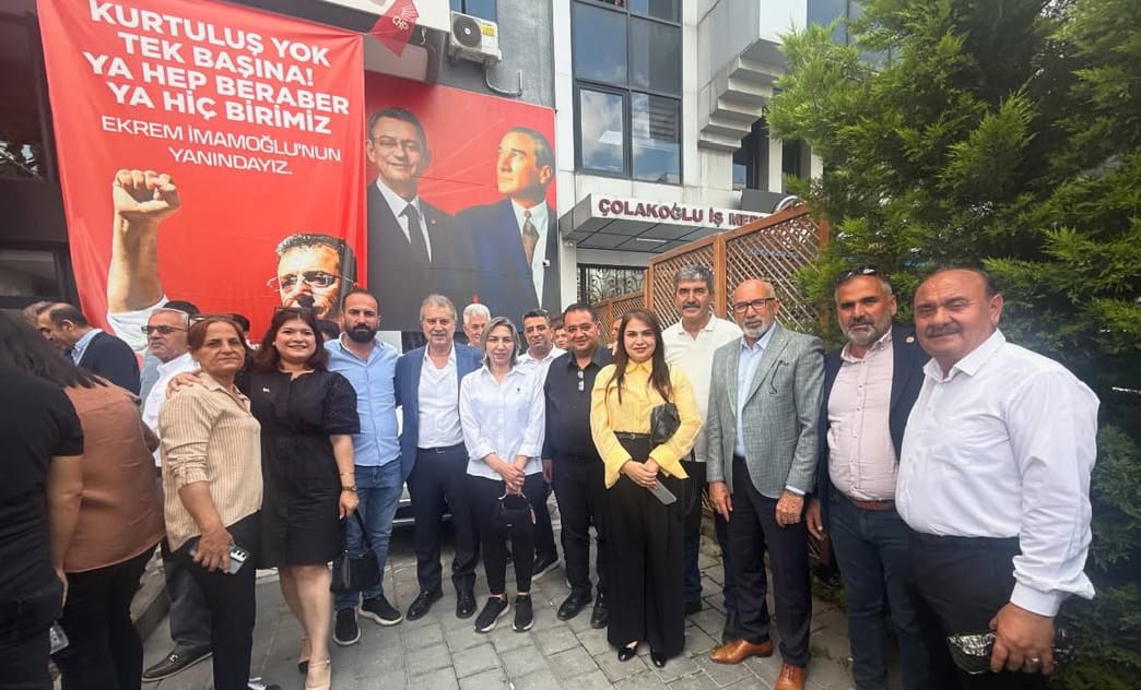 CHP Kozan İlçe Örgütü Adana’da Özgür Özel’e Yapılan Saldırıyı Kınadı