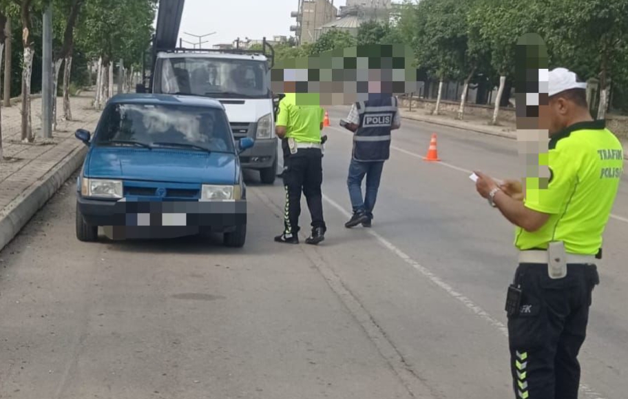 Kozan’da Huzur ve Güvenlik Uygulamaları Sıklaştırıldı: Çok Sayıda Suç Unsuru Ele Geçirildi