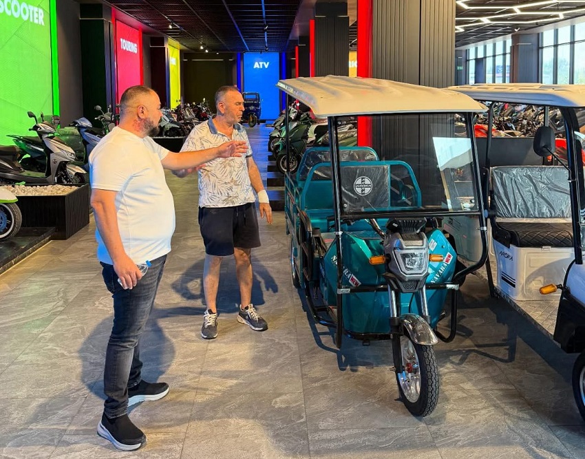 Harun Abdullah Baysal’dan Arora Motosiklet Fabrikasına Ziyaret