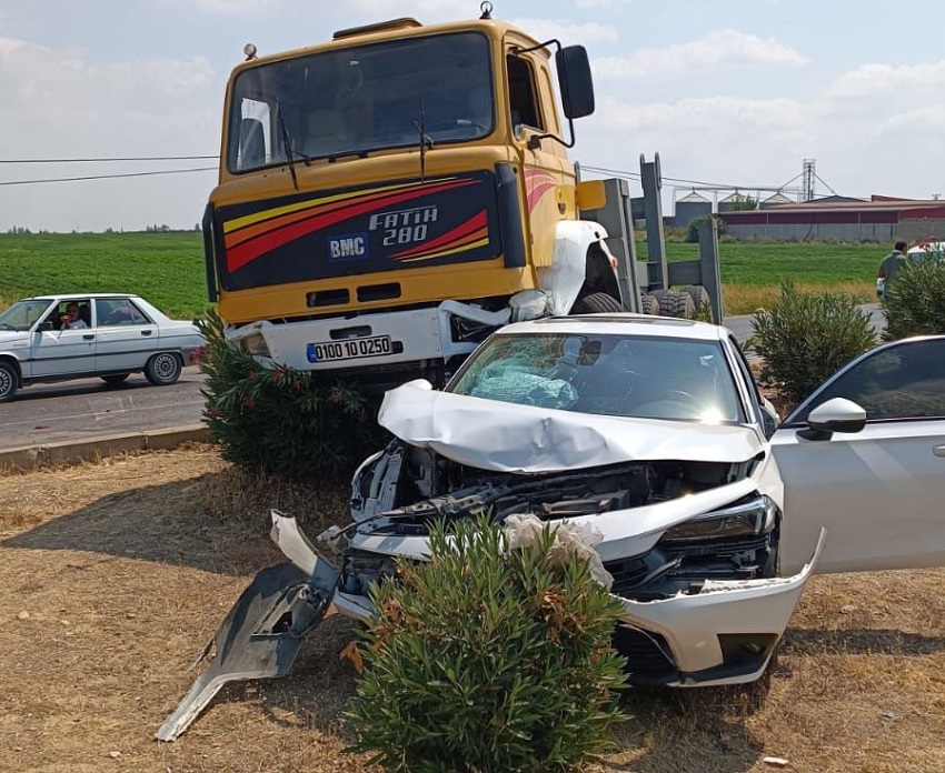 İmamoğlu’nda Zincirleme Trafik Kazası: 3 Yaralı