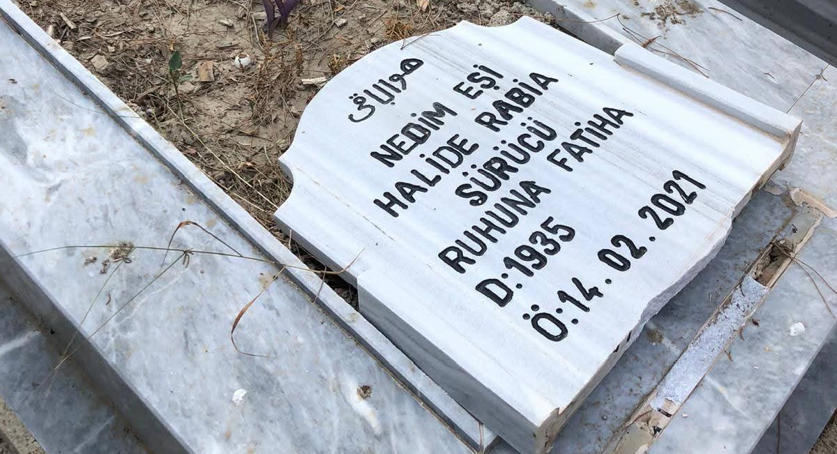 Kozan’da Mezarlık Tahribatı Köylüleri Üzdü