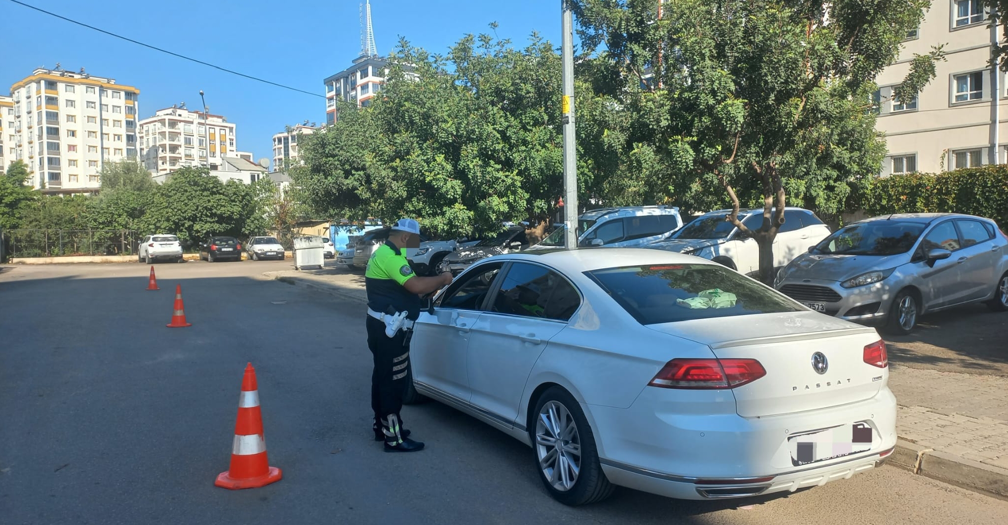 Kozan’da Asayiş Uygulamaları: Çok Sayıda Gözaltı ve Ele Geçirilen Silahlar