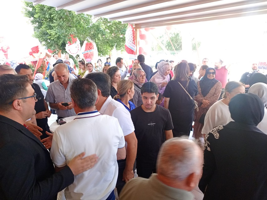 Schafer Kozan Bayii Hizmete Açıldı