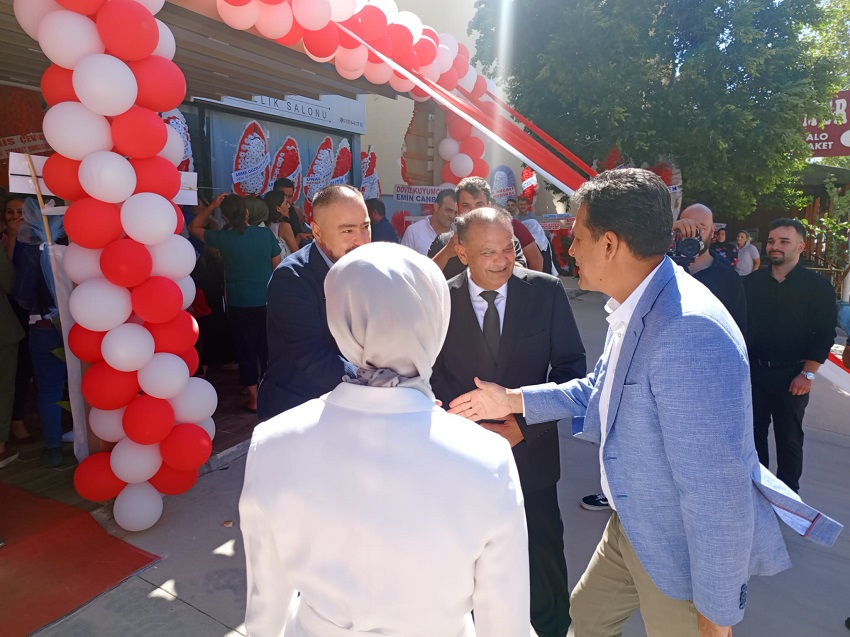 Schafer Kozan Bayii Hizmete Açıldı