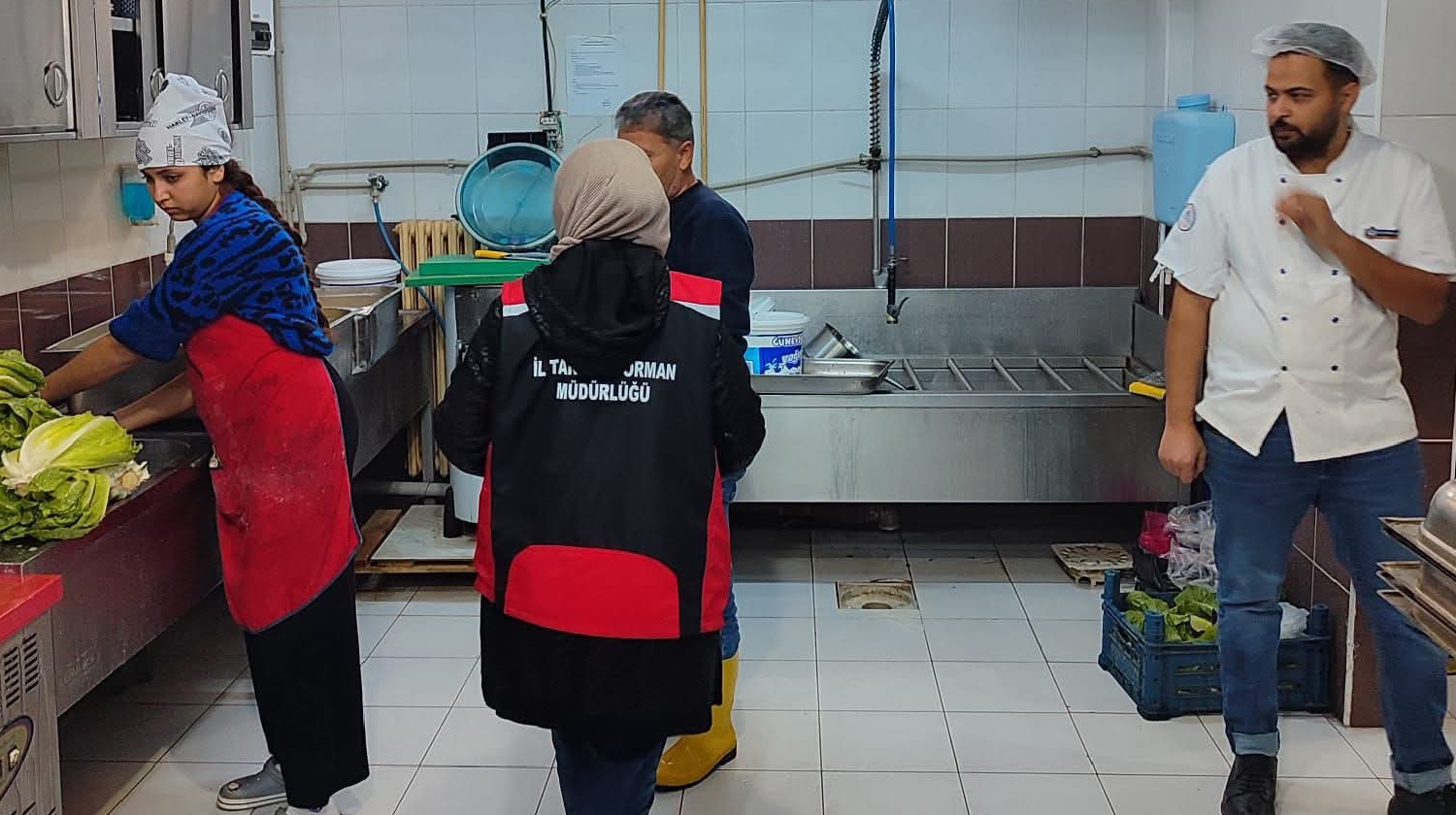 KOZAN’DA OKUL KANTİNLERİNE SIKI DENETİM