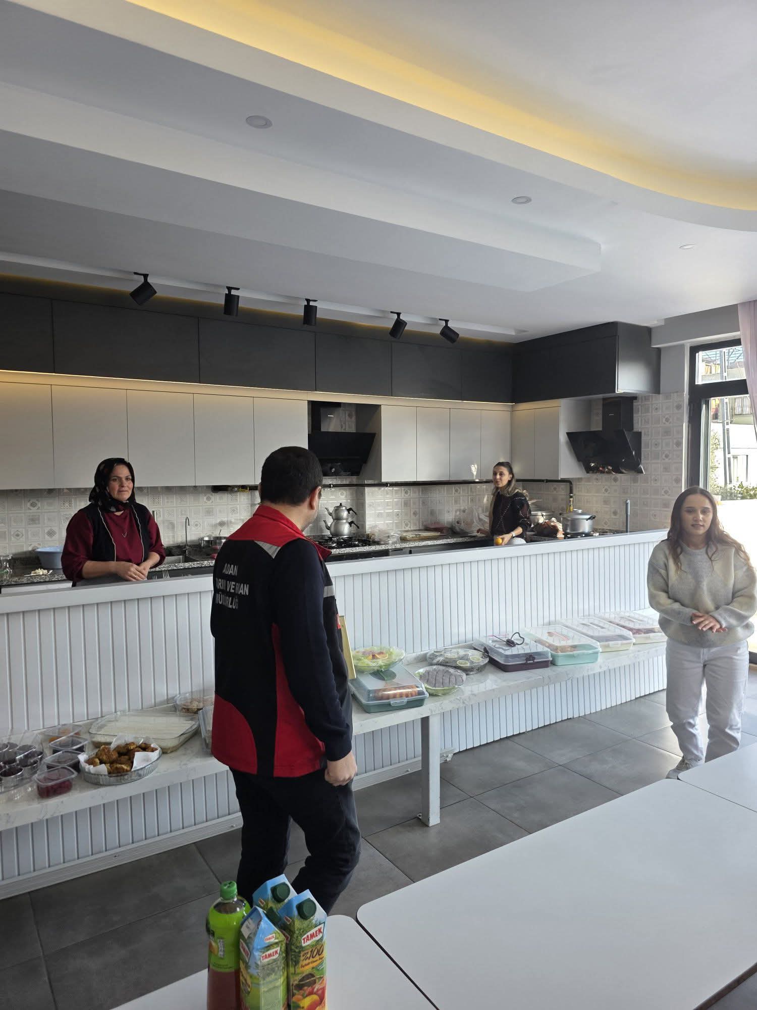 Kozan’da Toplu Tüketim ve Gıda Satış Yerlerine Kapsamlı Denetim