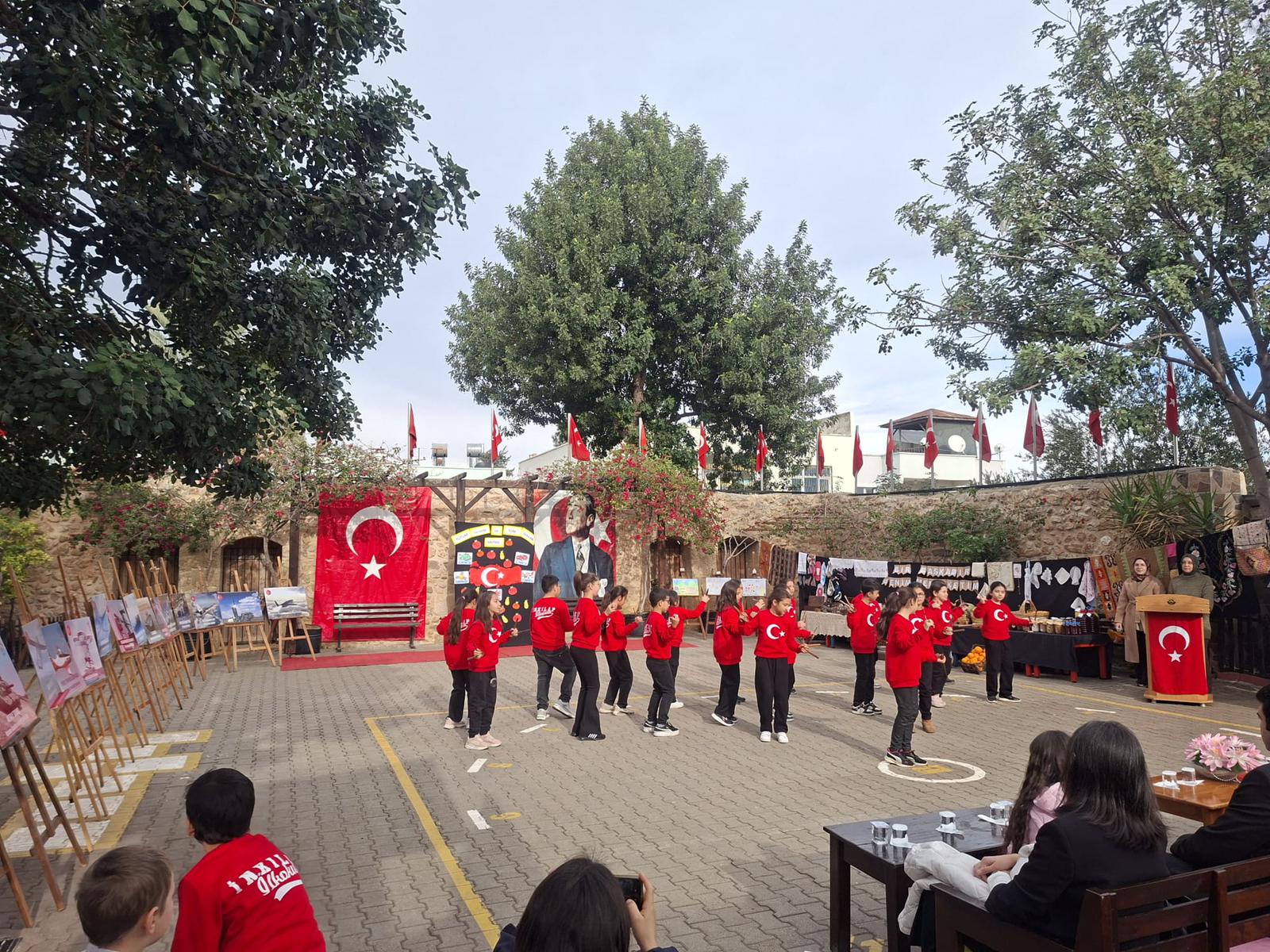 İnkılap İlkokulu’nda Tutum, Yatırım ve Türk Malları Haftası Coşkuyla Kutlandı