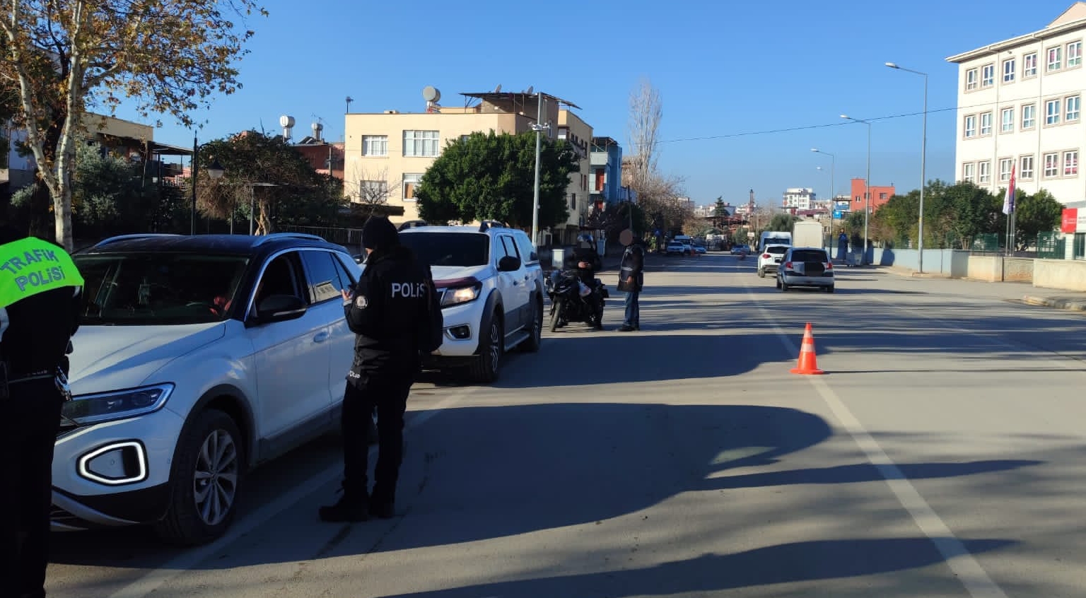 Kozan’da Bir Haftada Büyük Darbe: 249 Polisle Şok Uygulama