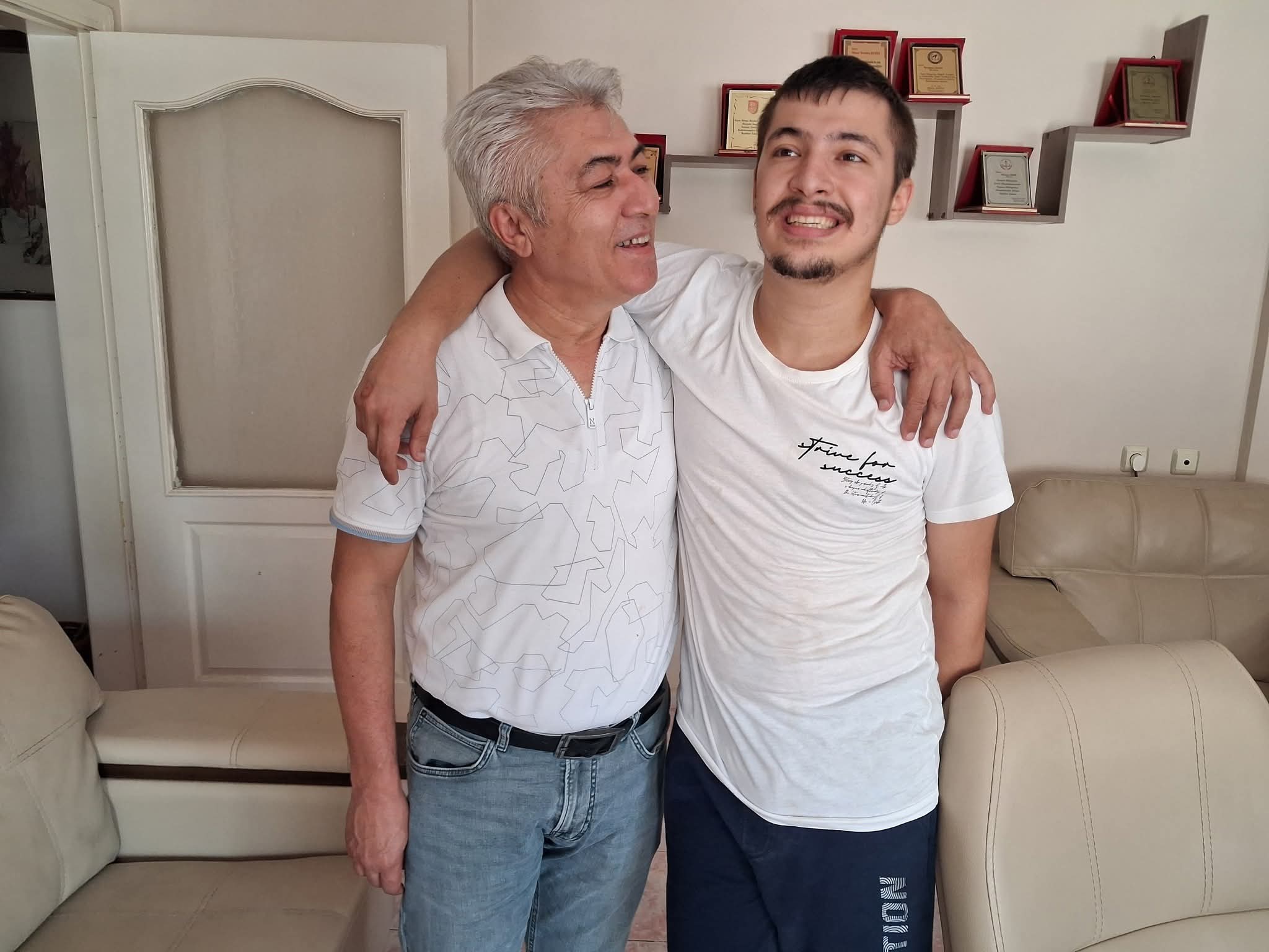 İbrahim Demir Kimdir? Hayatı, Hizmetleri ve Siyasi Mücadelesi