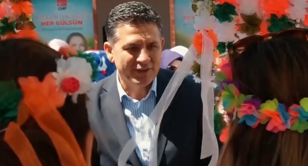 BAŞKAN MUSTAFA ATLI’DAN FESTİVAL ESNAFINA ANLAMLI DESTEK