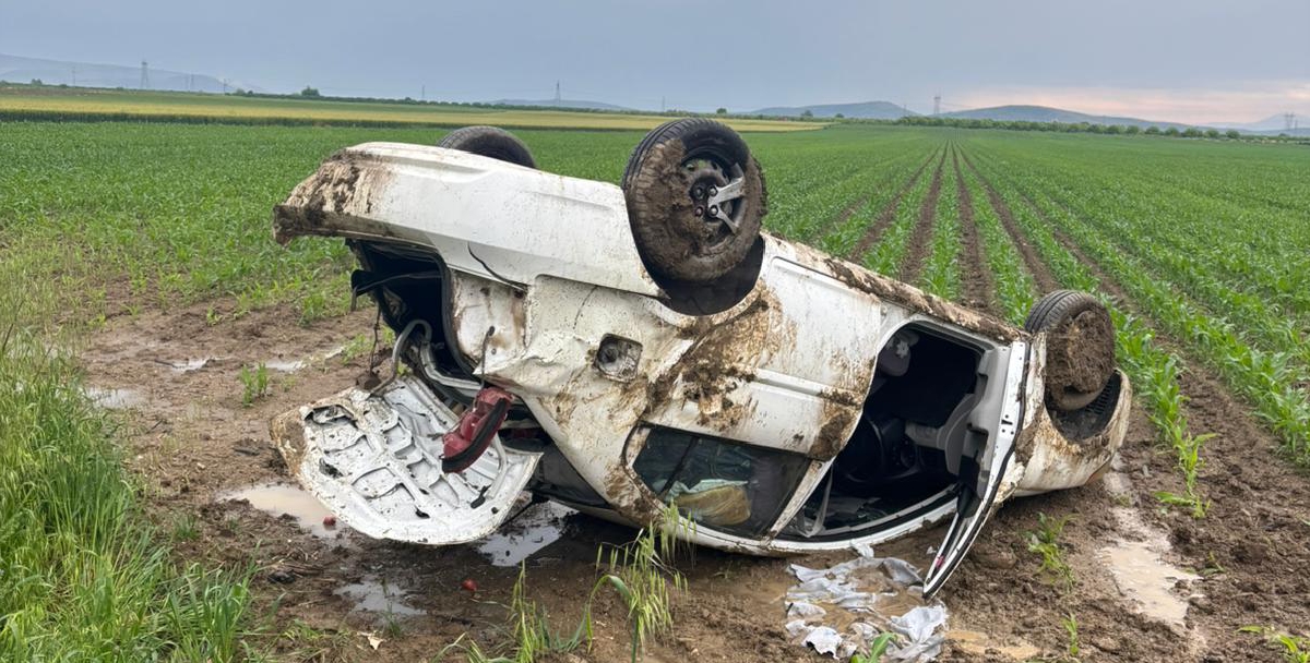 Kozan-İmamoğlu Yolunda Takla Atan Araç: 4 Kişi Yaralandı