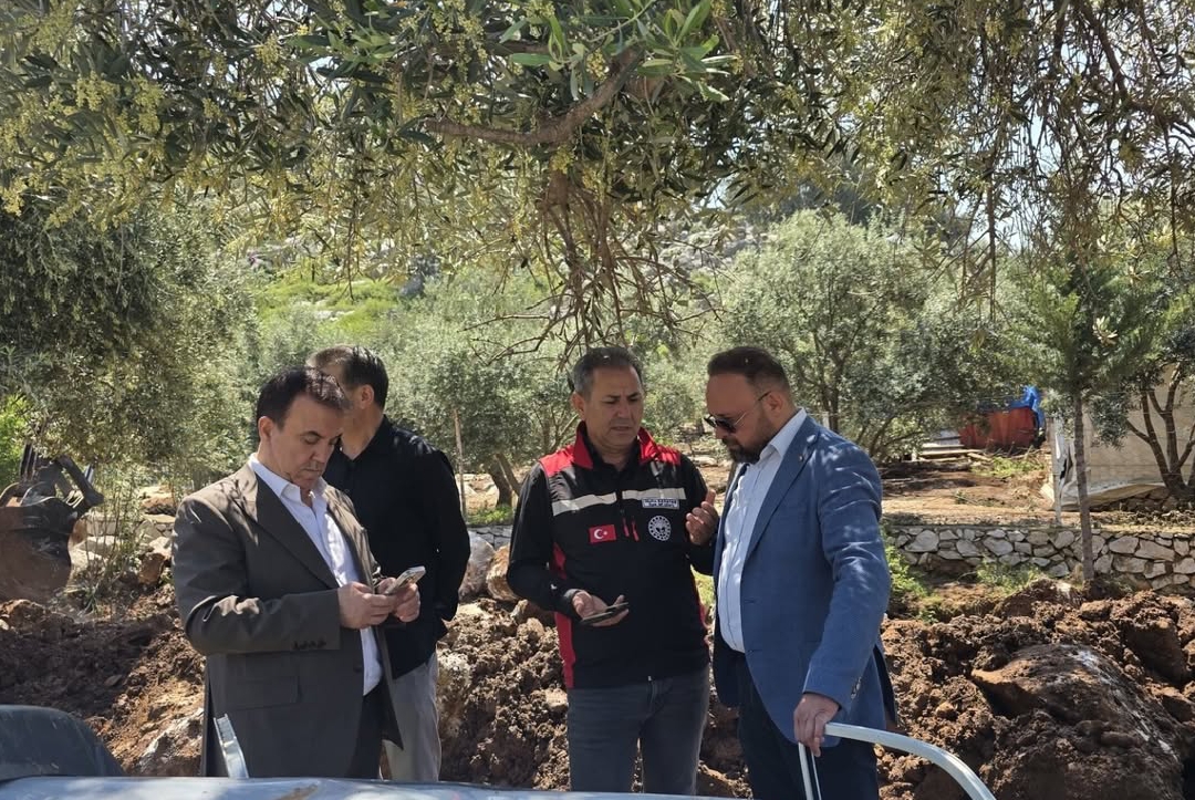 KOZAN’DA AFET SONRASI TARIM ARAZİLERİ İNCELENDİ